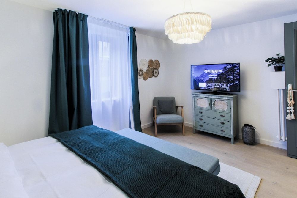 Chalet Antoine serviced Apartments by Mirabeau 2