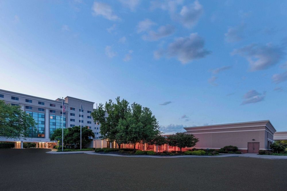 Randolph Hotel Liverpool Syracuse Airport West, Trademark 1