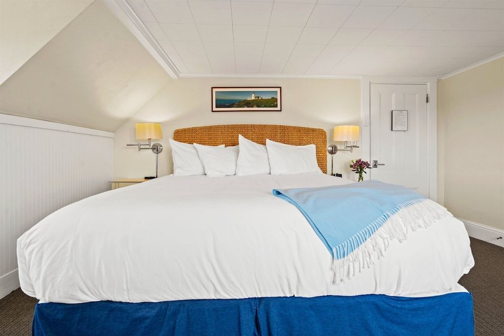 Topside Inn 2