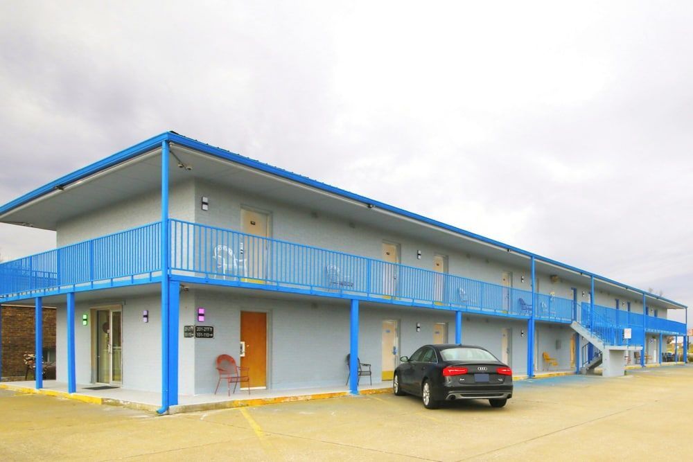 Marshall Lodge By OYO Hwy 65 1