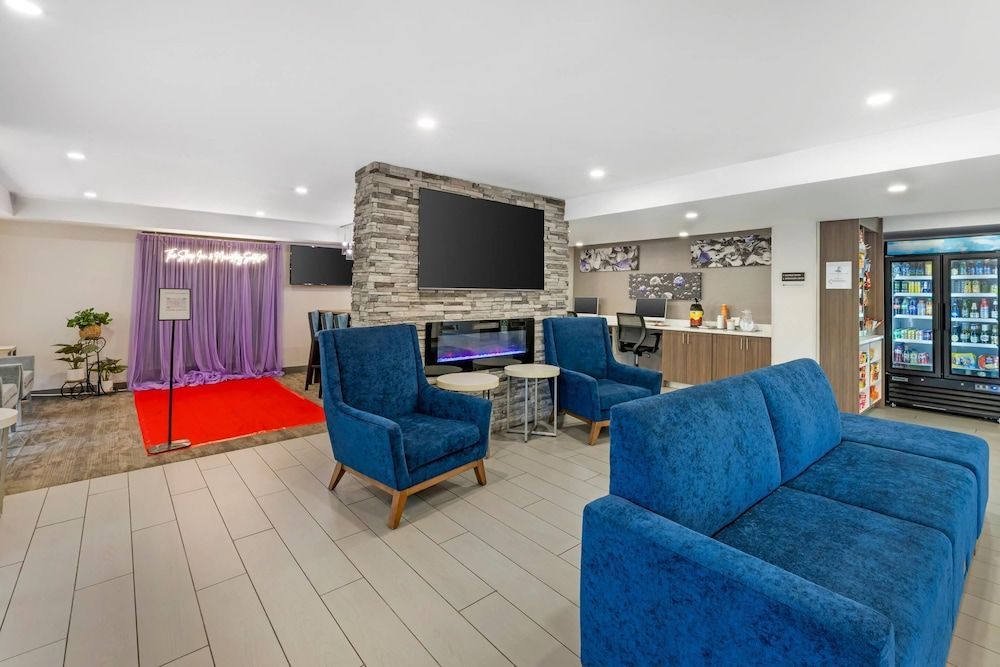 MainStay Suites Oakbrook Terrace - Chicago 1