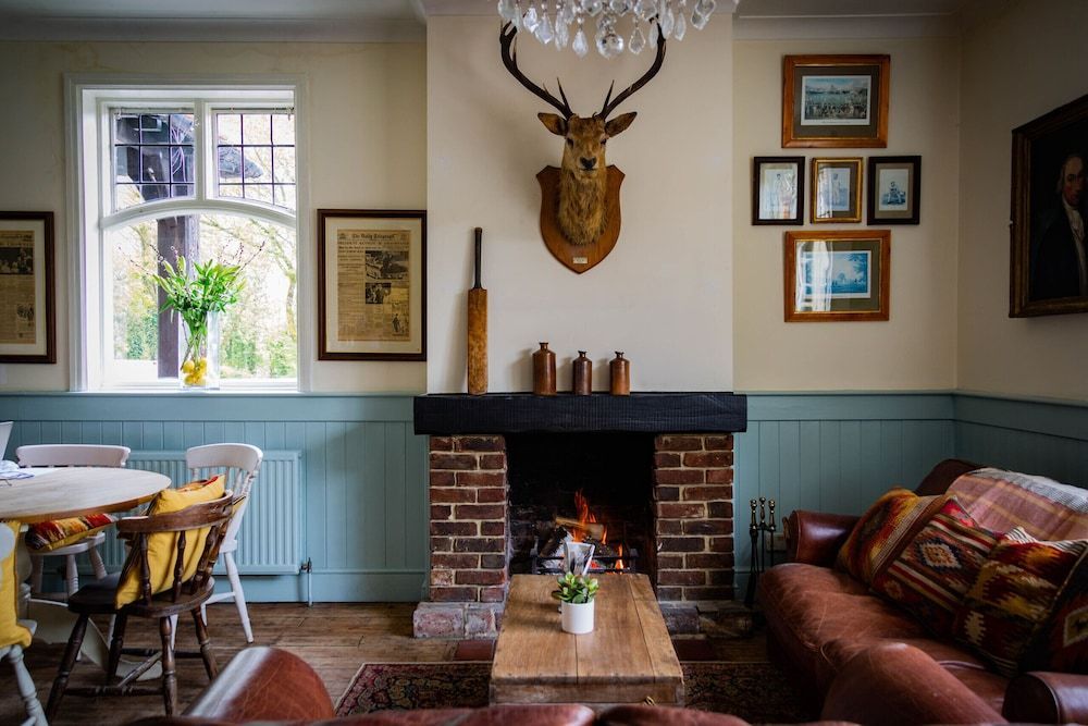The Cricketers Inn 1