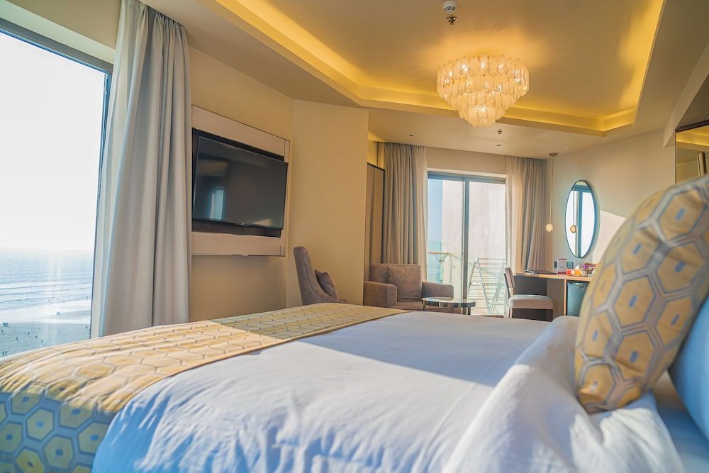 Ramada by Wyndham Cox's Bazar Kolatoli Beach 1