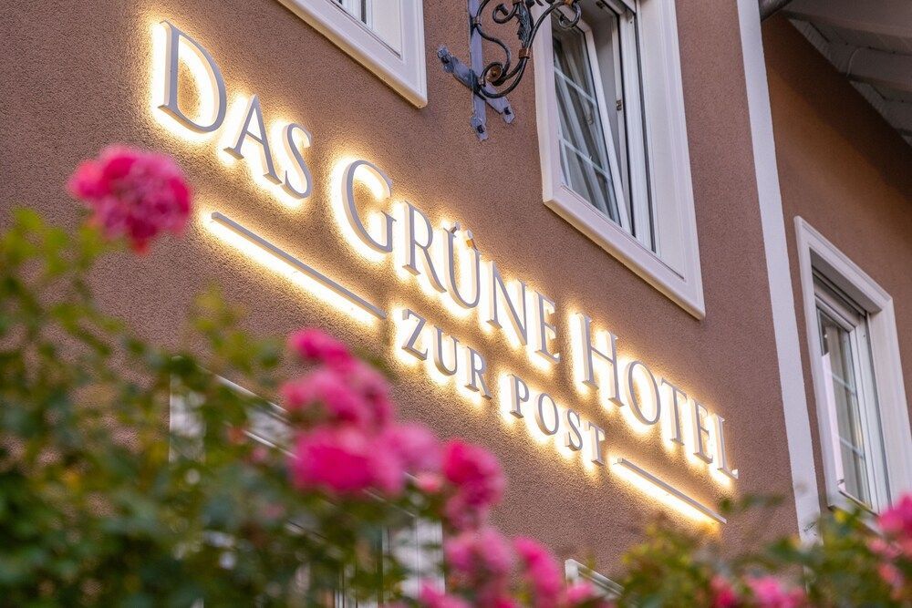 Holiday Apartments by Das Grüne Hotel zur Post - 100 % BIO & Villa Ceconi 1