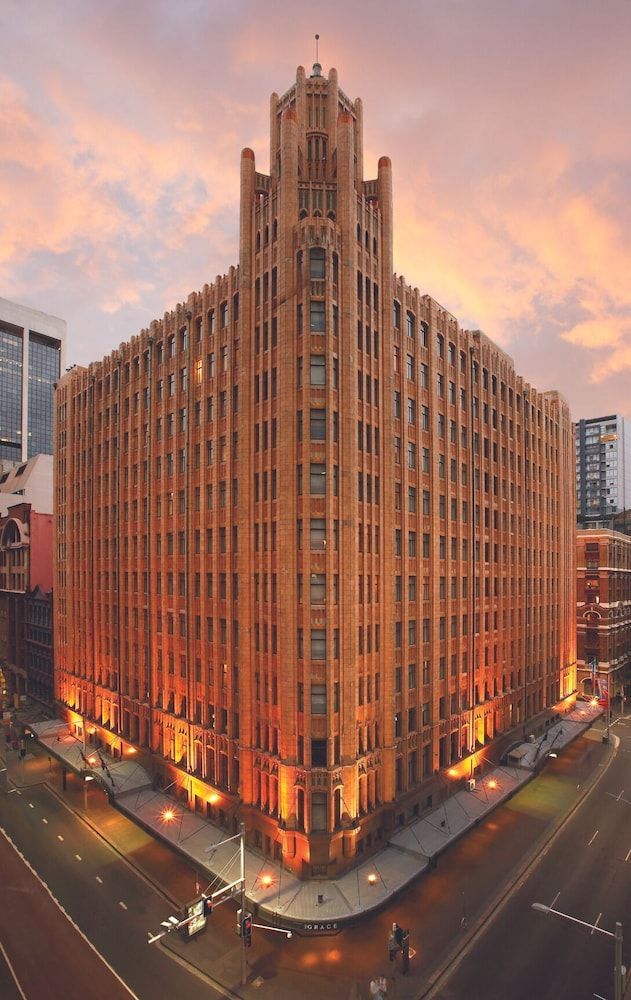 The Grace Hotel 1