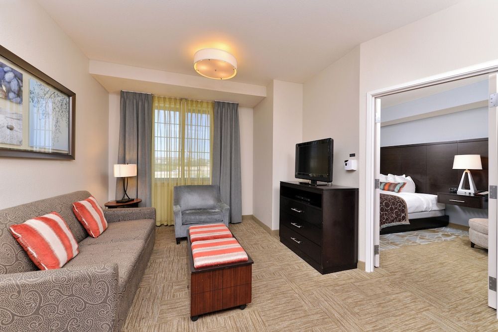 Staybridge Suites SAN ANTONIO - STONE OAK by IHG 2