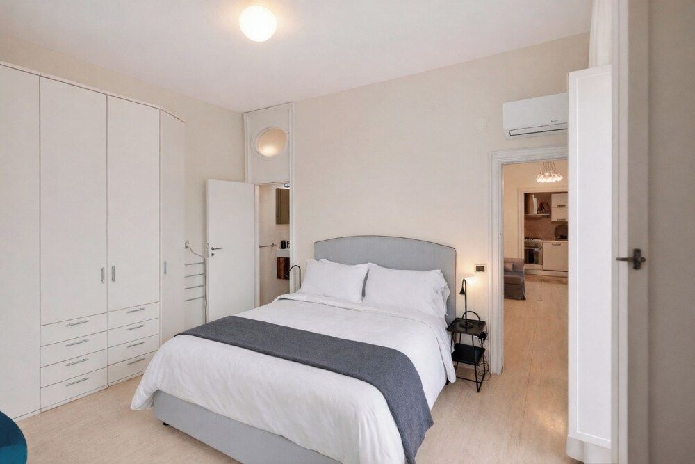 Family 2 bedroom Apartment Terrace Sorrento Centre 1