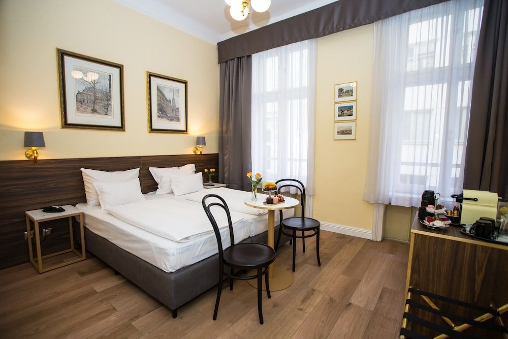 City Pension Stephansplatz I Self Check In I AC in all rooms 2