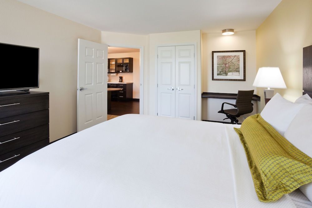 Candlewood Suites DICKINSON by IHG 2