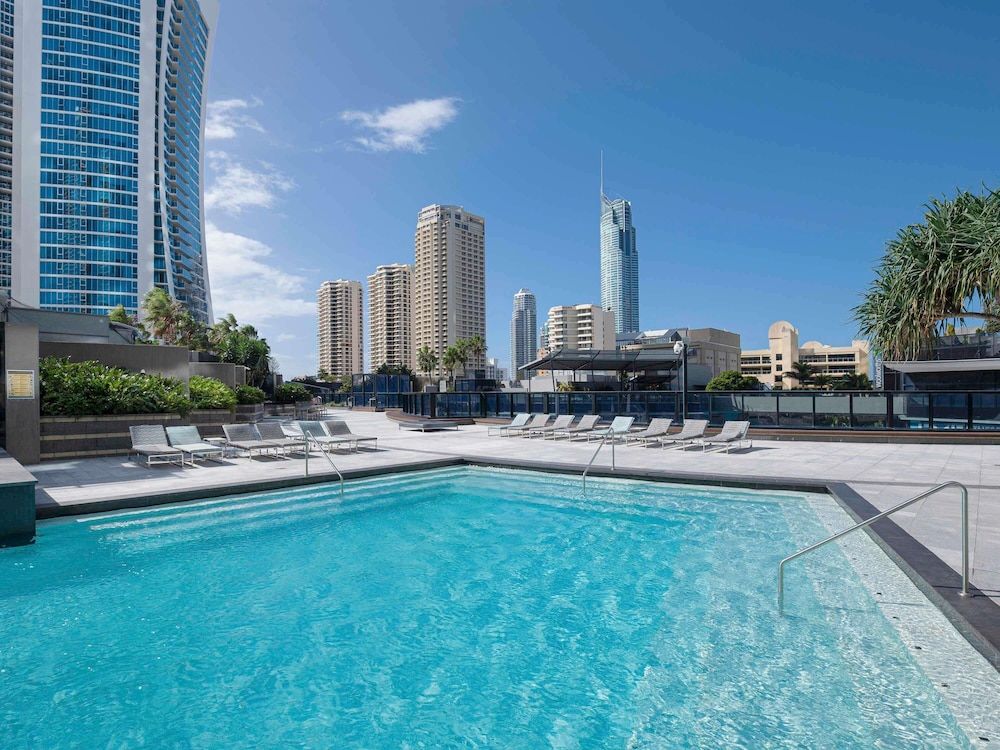 Mantra Circle On Cavill 1