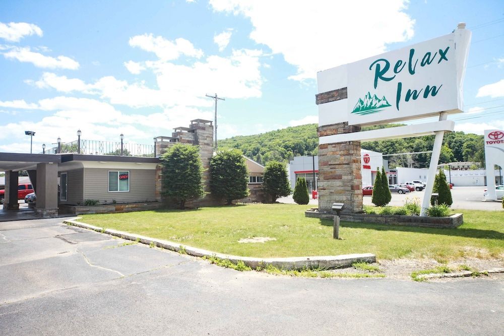 Relax Inn Bradford 1