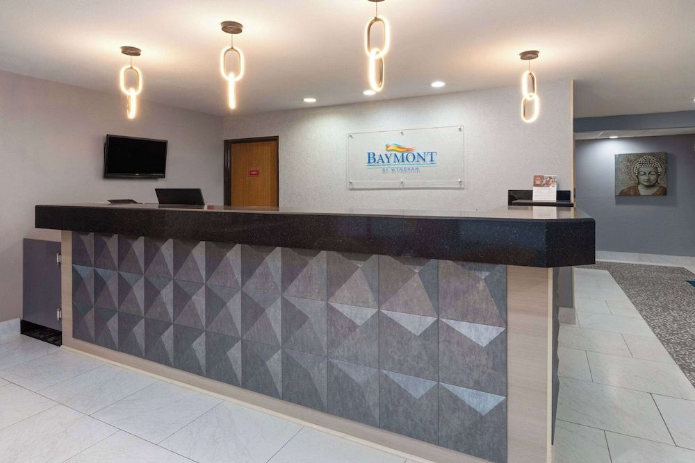 Baymont by Wyndham Warrenton 2
