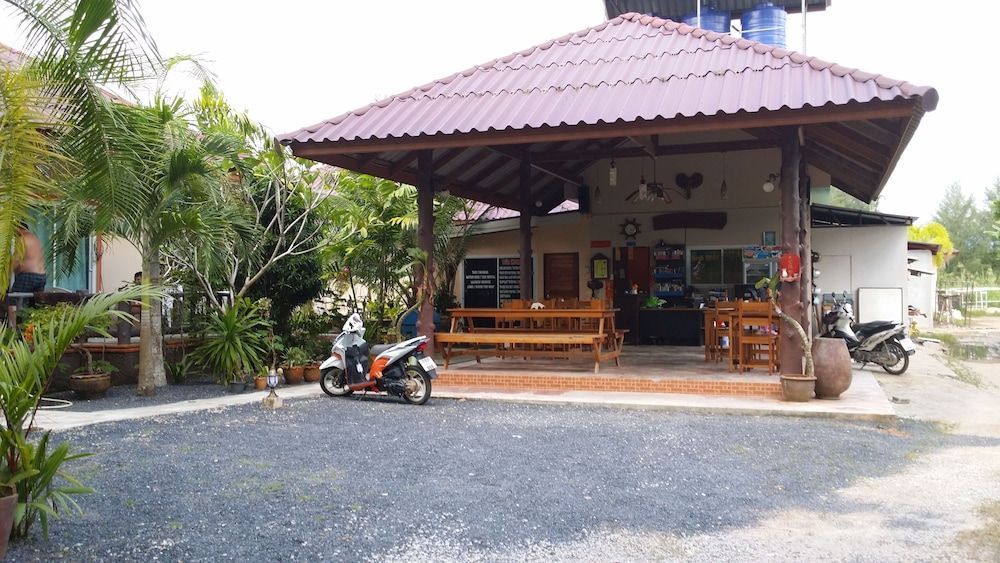 Khaolak Summer House Resort 2