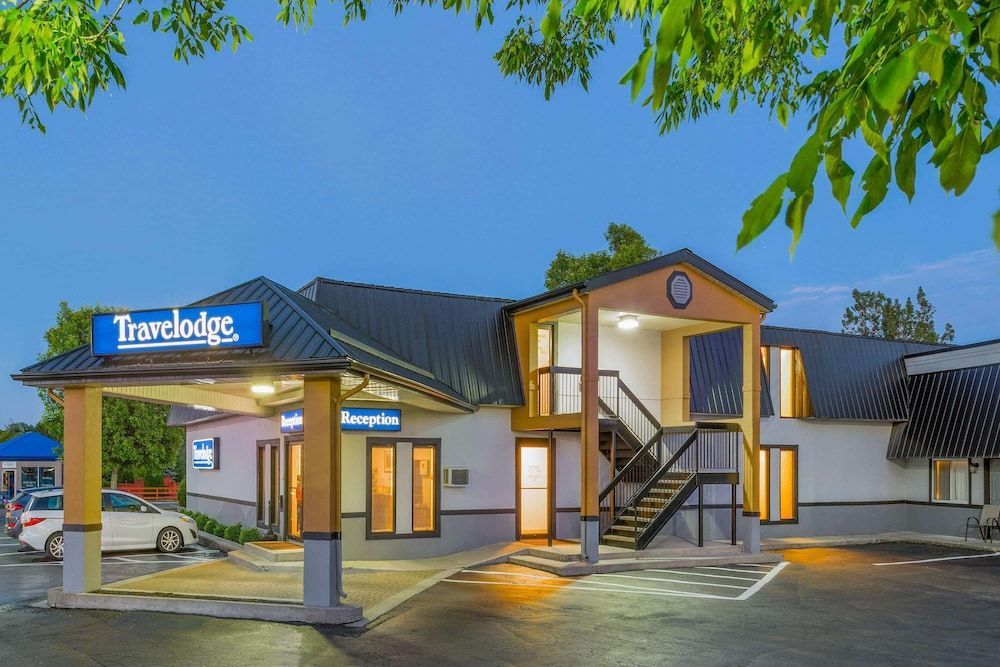 Travelodge by Wyndham Gananoque 1