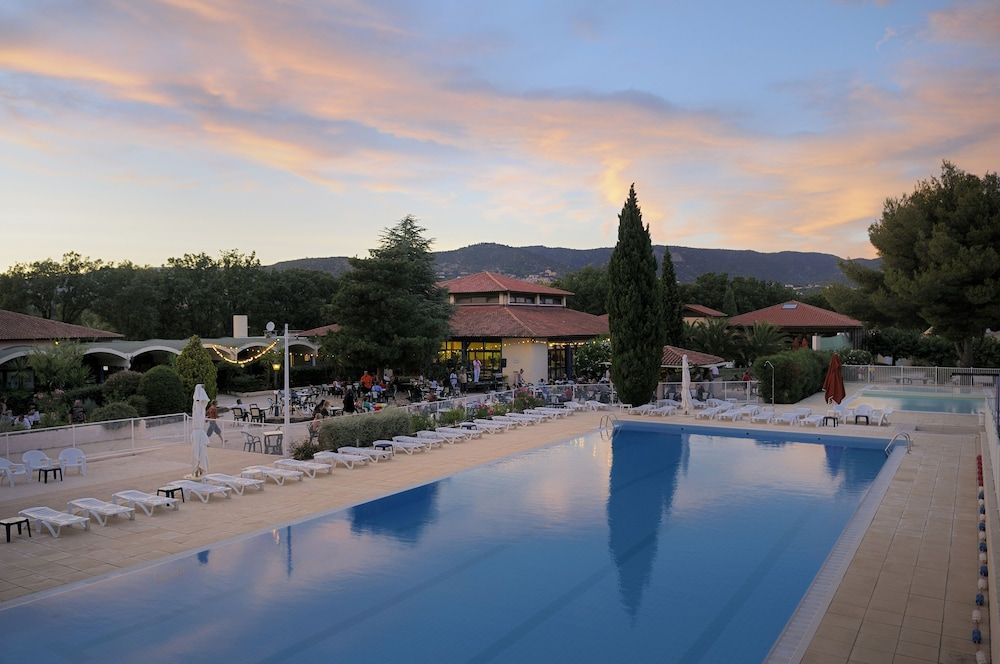 Village Vacances La Manne 1