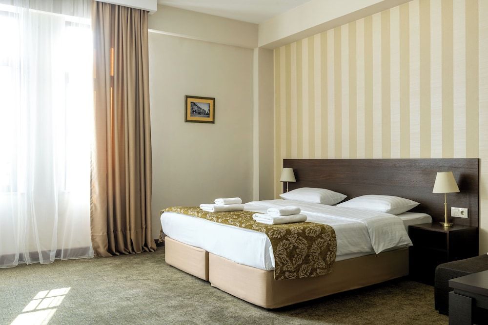 Hotel Citrus 2