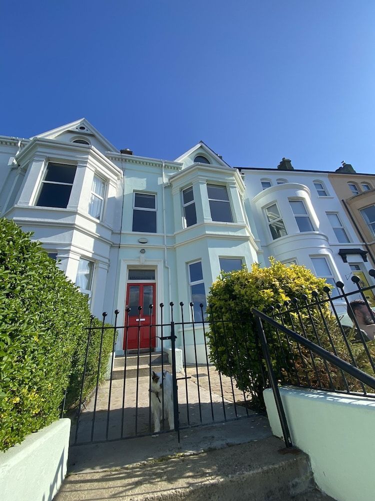 Loughview 1