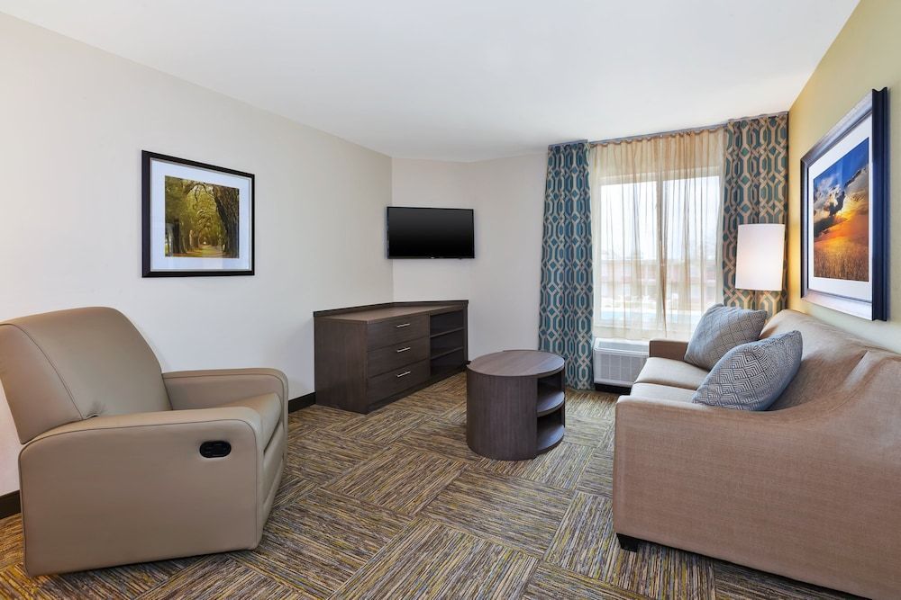 Candlewood Suites LOUISVILLE - NE DOWNTOWN AREA by IHG 2