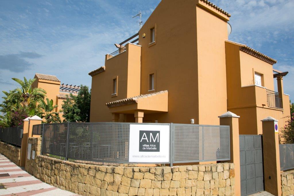 Villas Altos De Marbella 1
