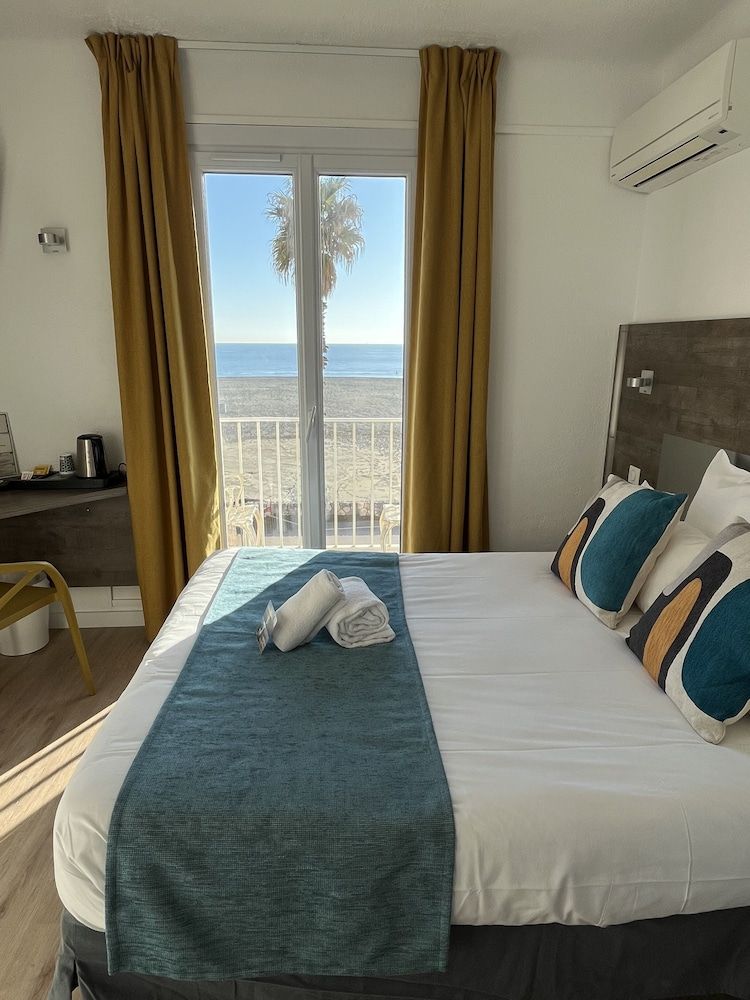 Hotel Saint Georges, Face à la mer 1