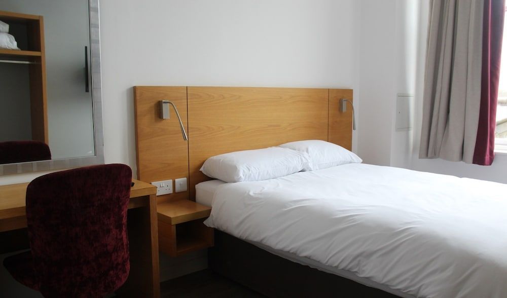 Park Hotel & Apartments 2