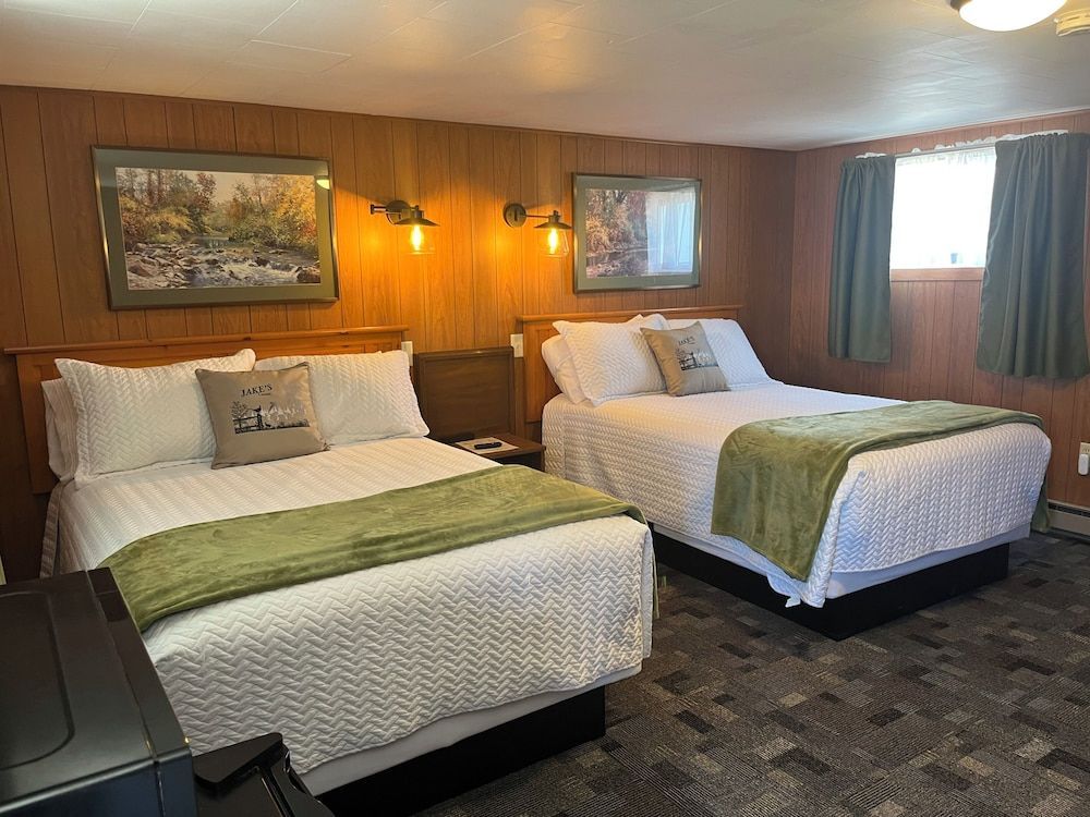 Jake's Corner Motel 1