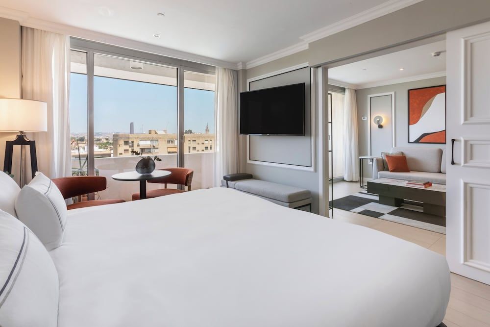 The Level At Melia Sevilla 2