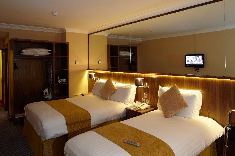 Tower Hotel & Leisure Centre 2