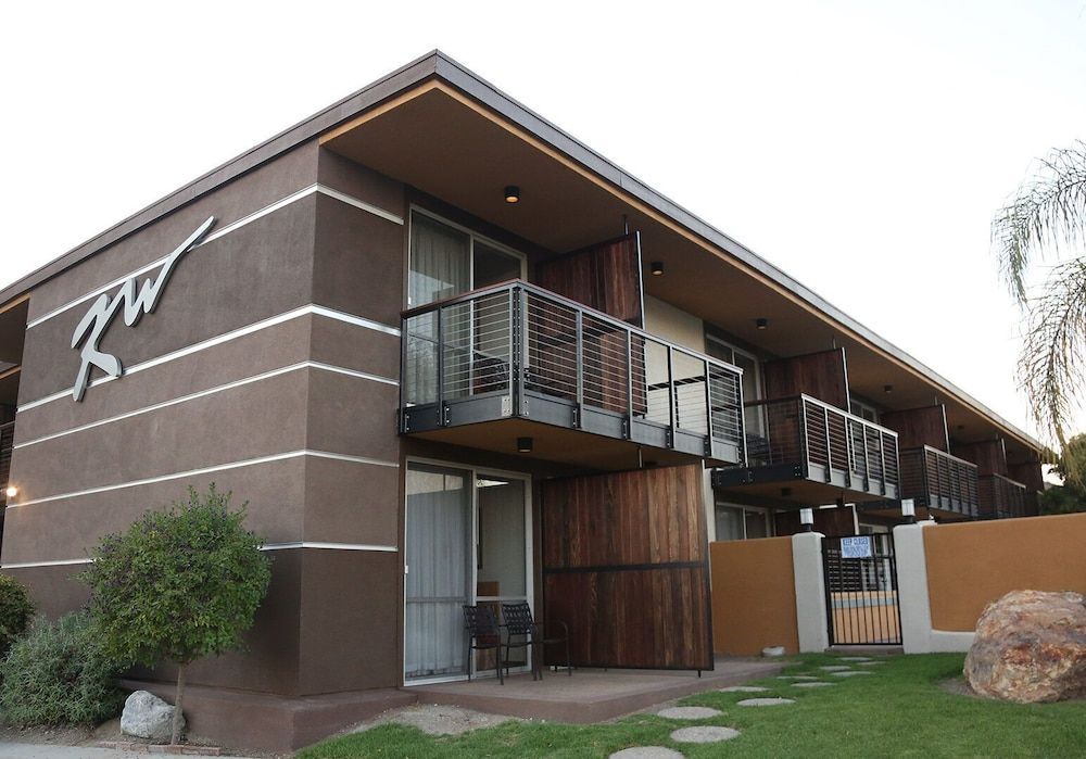 Kellogg West Conference Center and Hotel 1