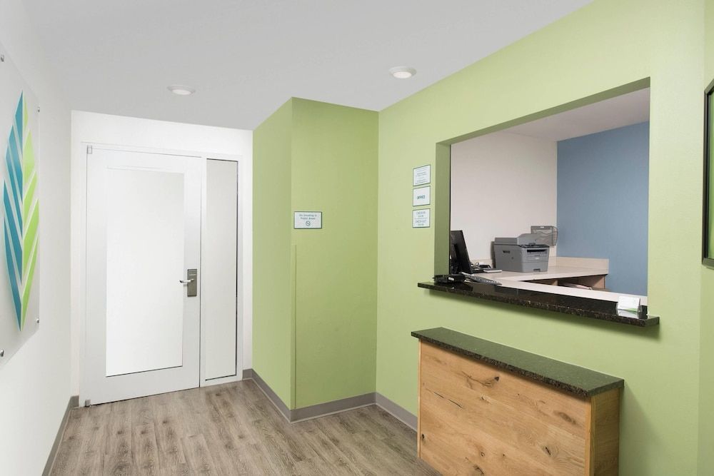 WoodSpring Suites San Antonio Fort Sam 2