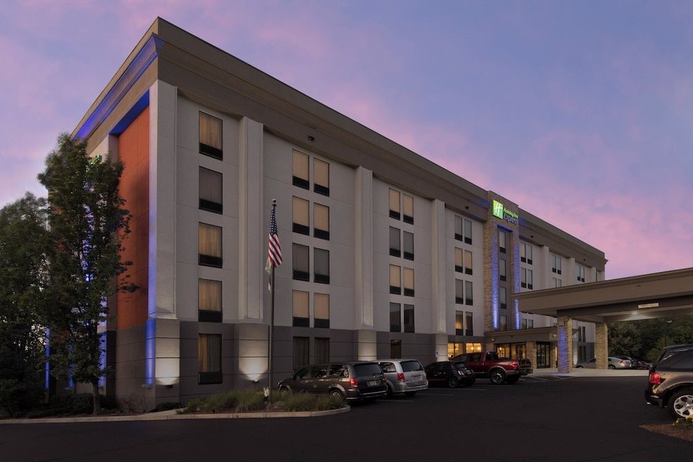Holiday Inn Express ANDOVER NORTH-LAWRENCE by IHG 1