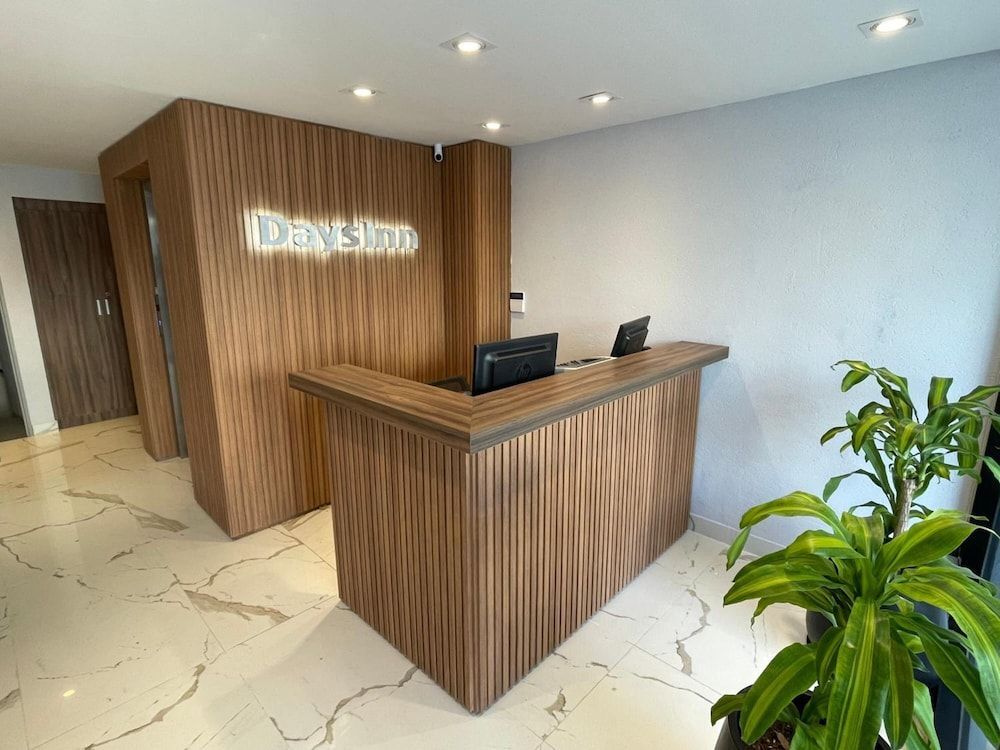 Days Inn by Wyndham Devoto 2