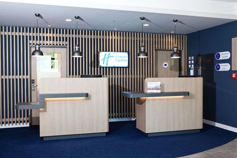 Holiday Inn Express MUNICH - OLYMPIAPARK by IHG 2