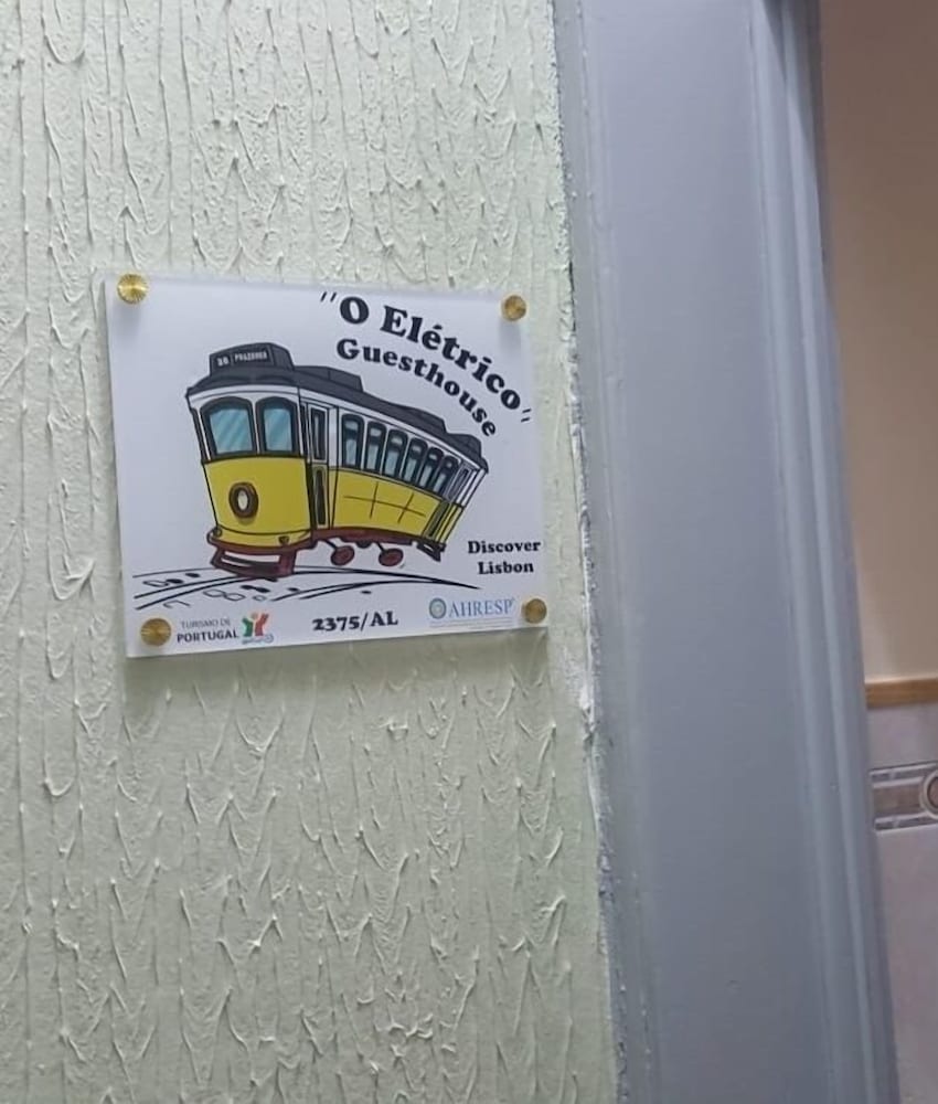 O Elétrico Guesthouse 2