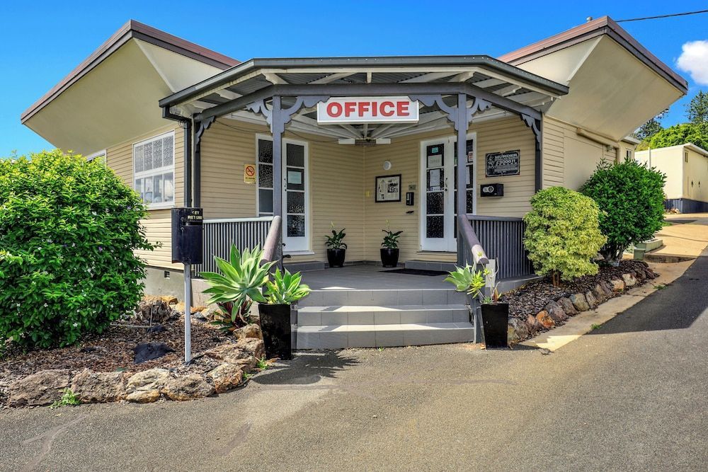 Ned Kelly's Motel 2