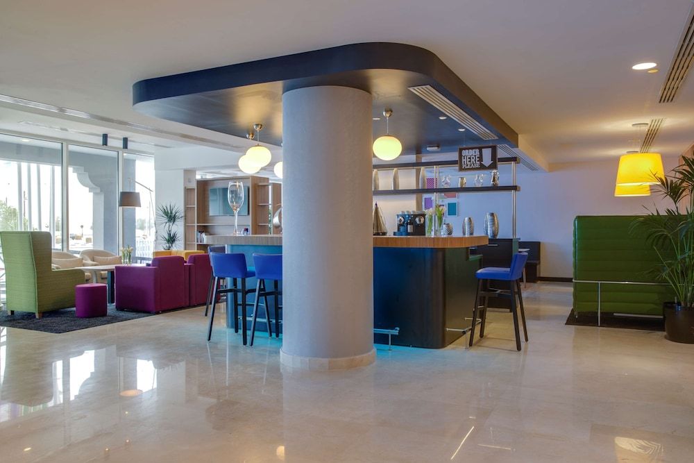 Park Inn by Radisson Dammam 2