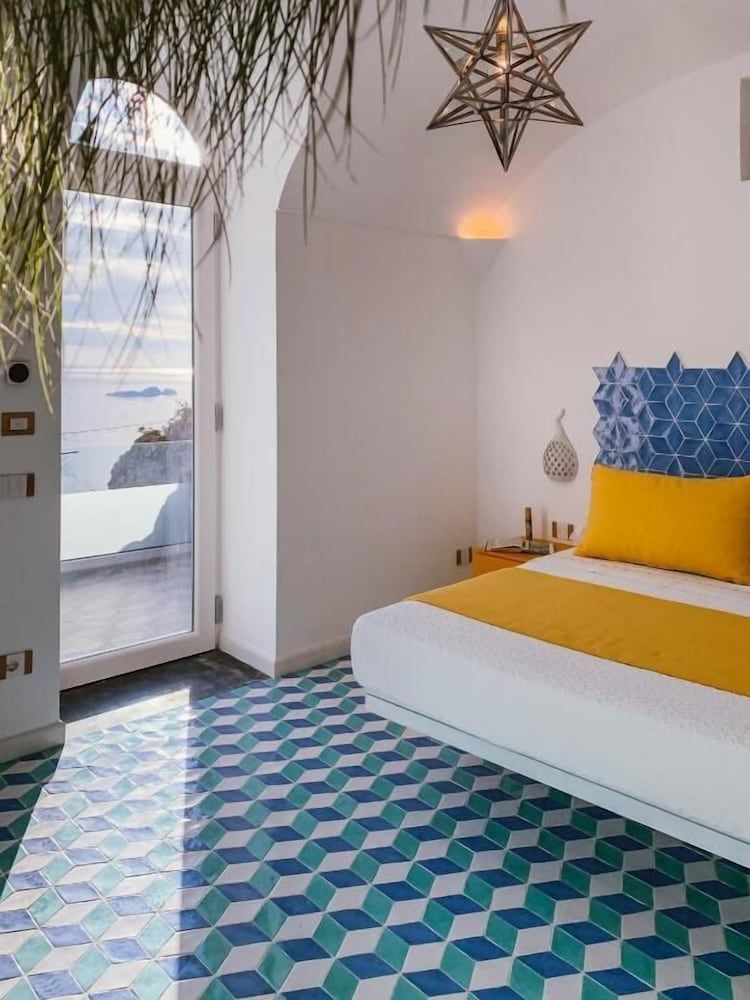 Petrea Lifestyle Suites 2