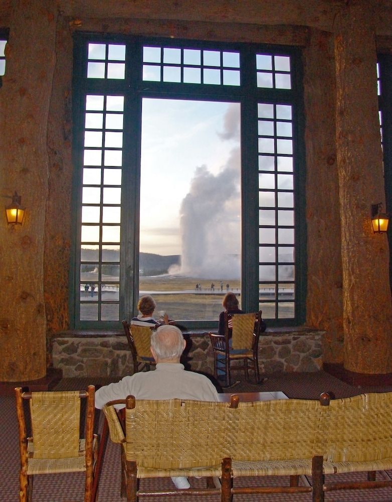 Old Faithful Lodge & Cabins - Inside the Park 2