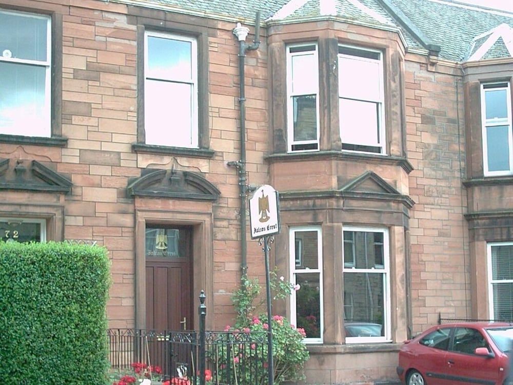 Falcon Crest Guest House 1