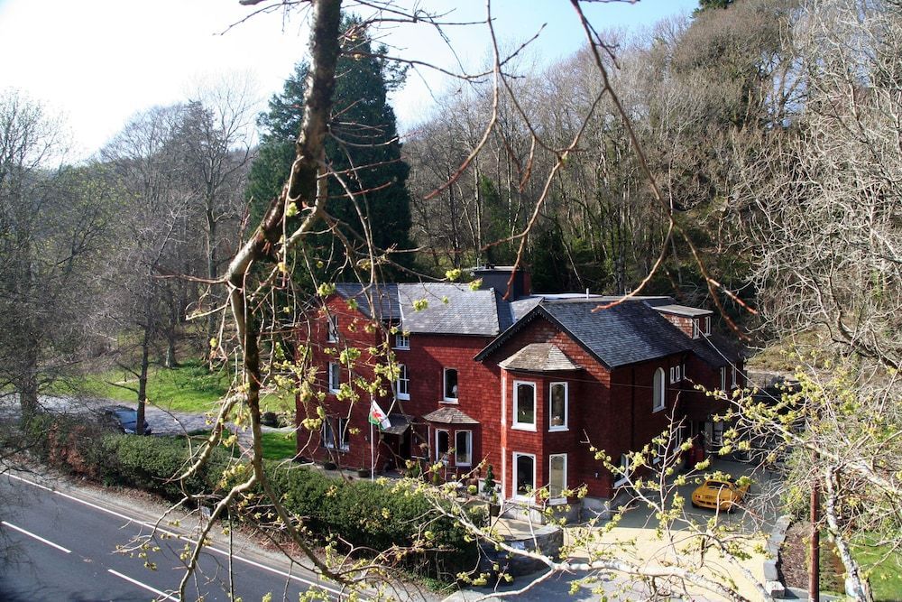Lledr House - Hostel 1