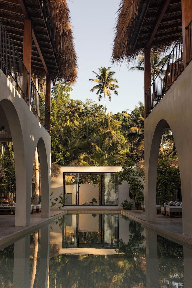 Neem Boutique Hotel 1
