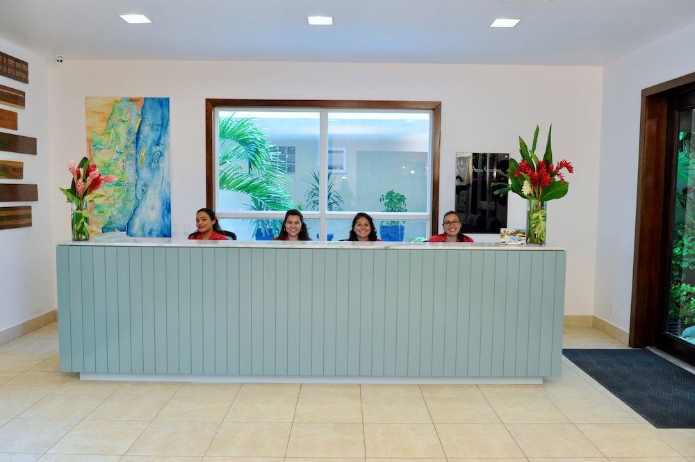 The Phoenix Resort 2