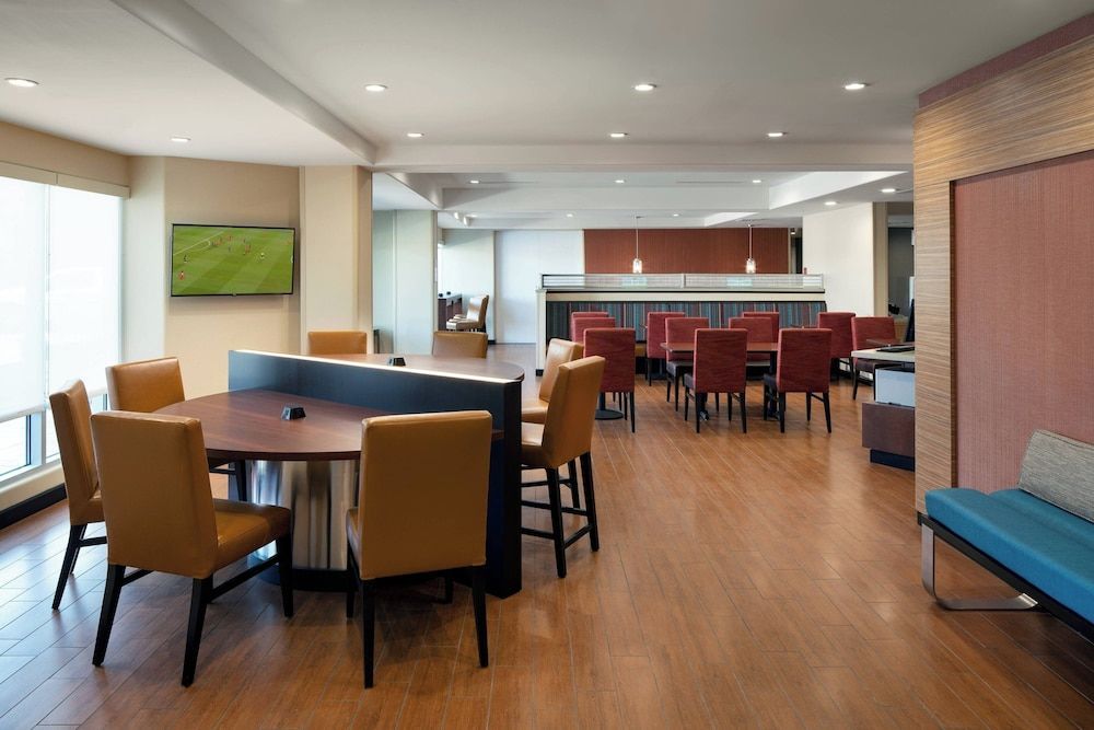 TownePlace Suites Fresno Clovis 2