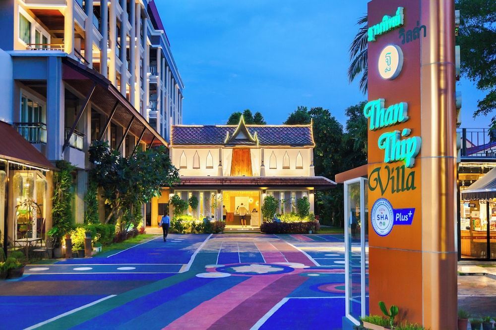 Thanthip Beach Resort Patong 1