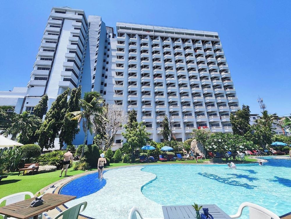 Grand Jomtien Palace Hotel 1