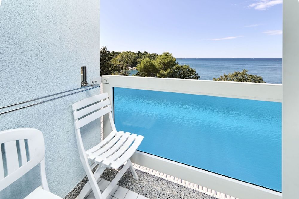 Hotel Plavi Plava Laguna 1