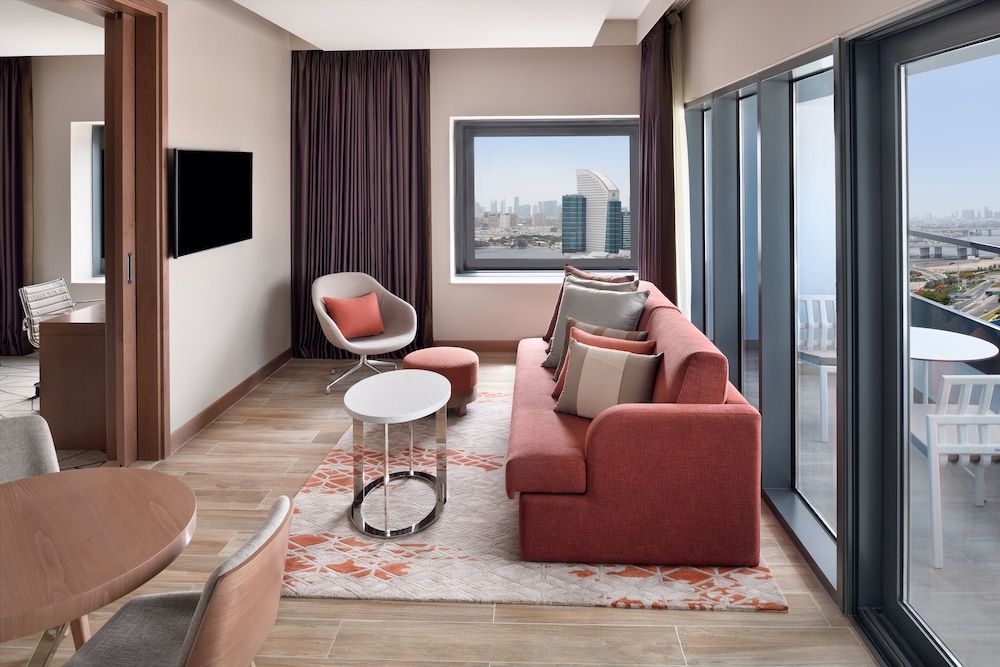 Holiday Inn & Suites DUBAI FESTIVAL CITY by IHG 2