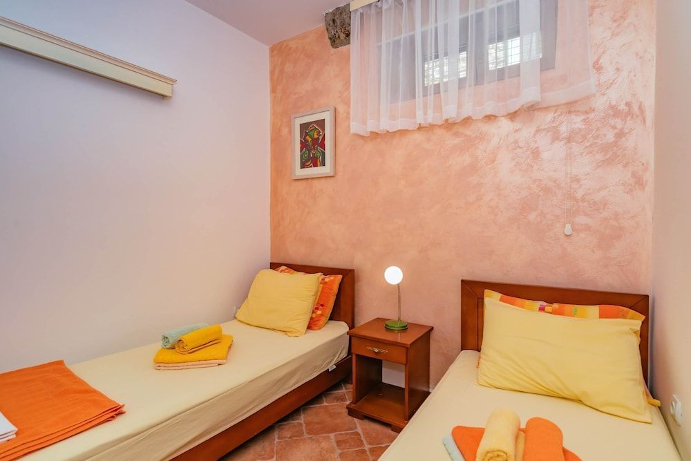 Apartments Bigovo Veljic 2