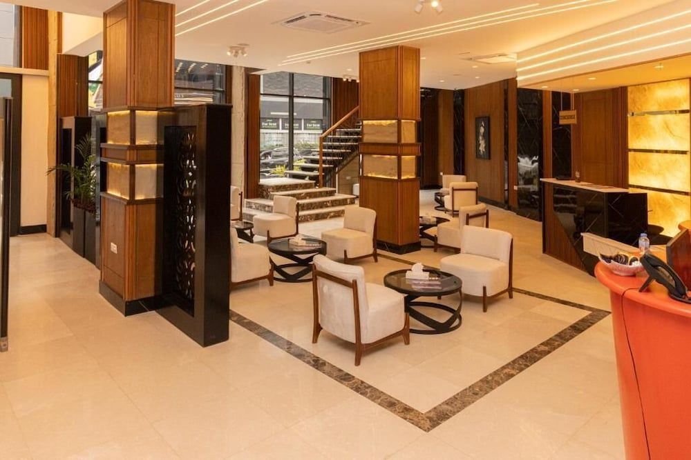 Luxury Palace Hotel 2