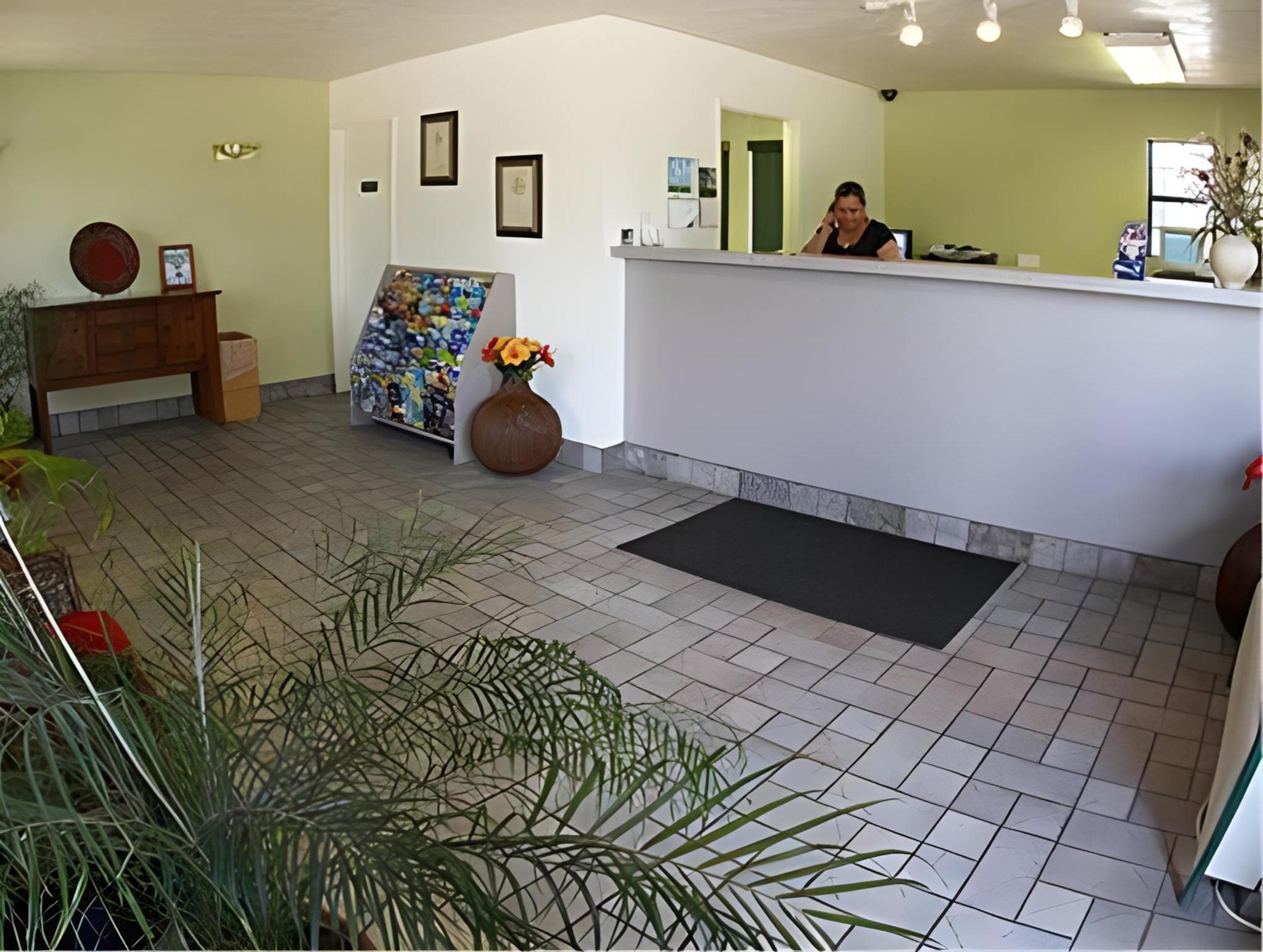 EZ 8 Motel Old Town 1